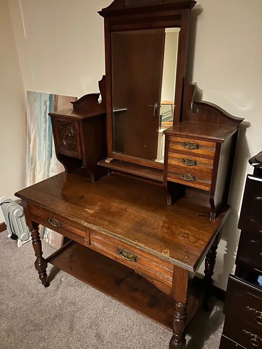 Dressing Table - Image 2