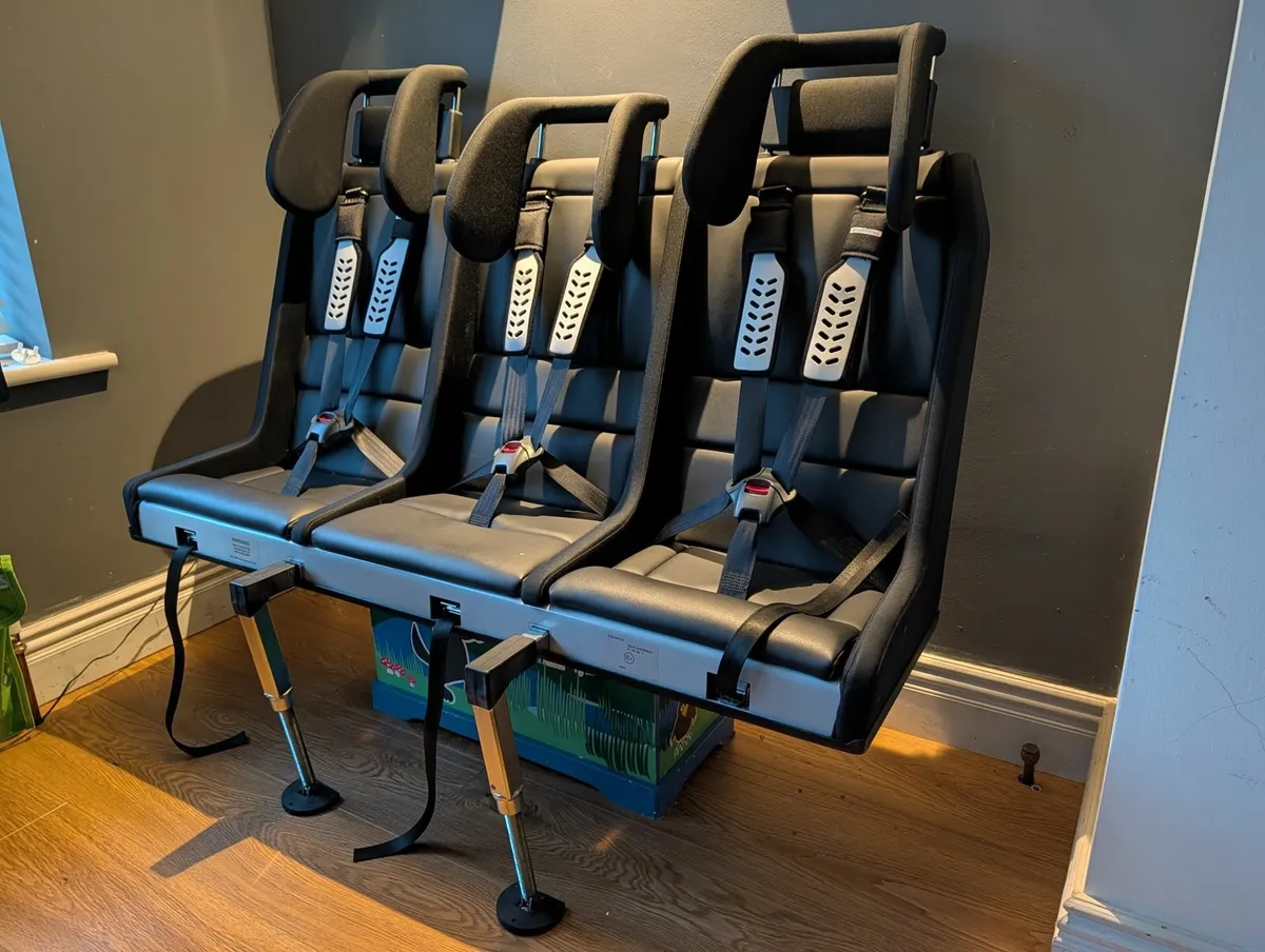 Multimac Superclub 3 Seater Car Seat - Image 1