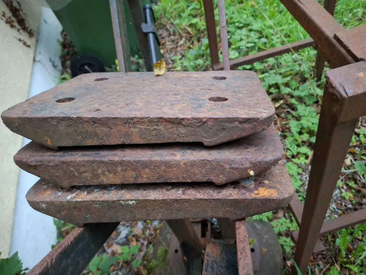 SALE! HEAVY DUTY STEEL JOB LOT - Image 1