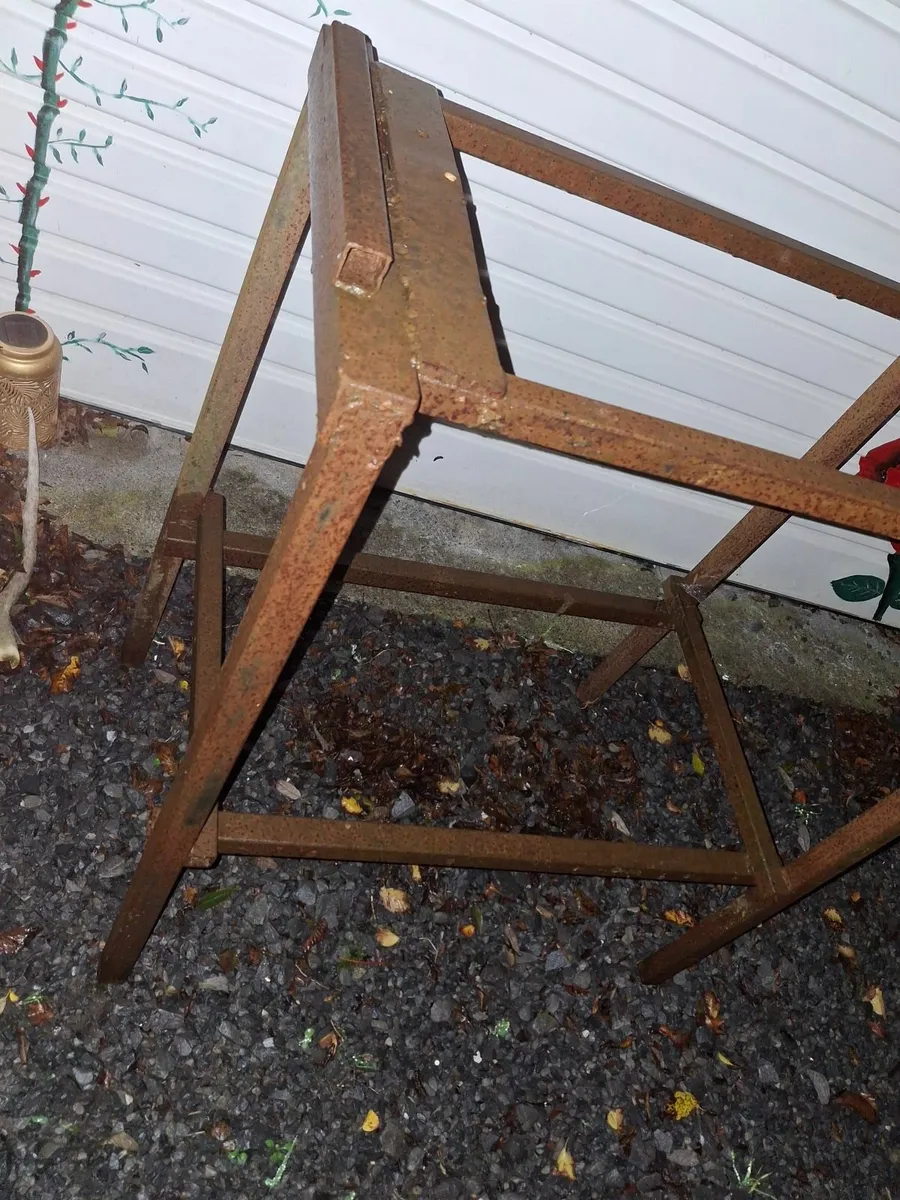 SALE! HEAVY DUTY STEEL JOB LOT - Image 4