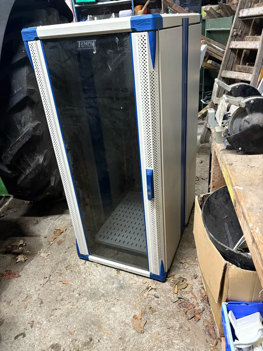 Computer Server Cabinet