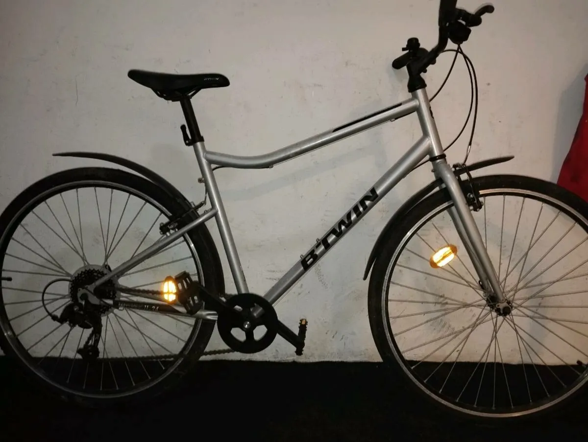 Men's hybrid bike - Image 1
