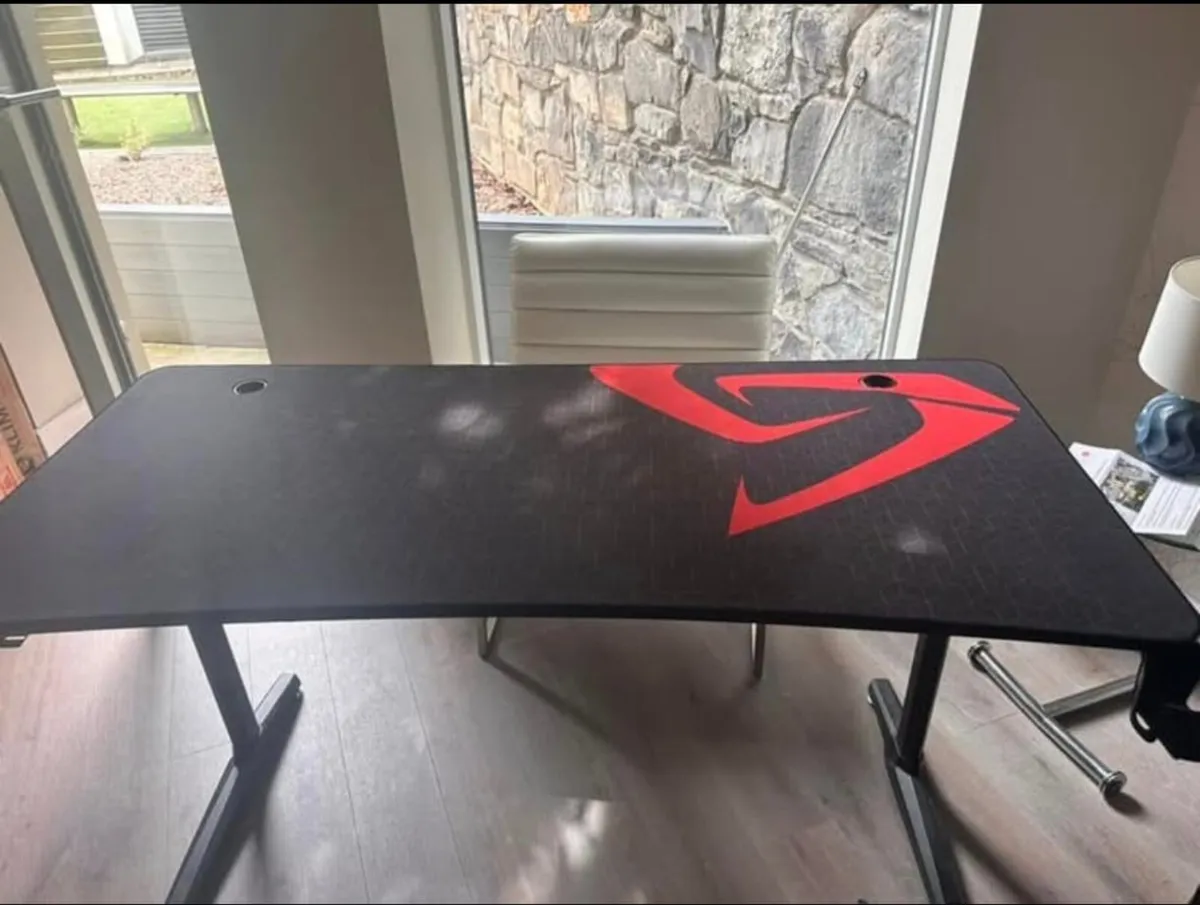 TRZİN Gaming Desk - Image 2