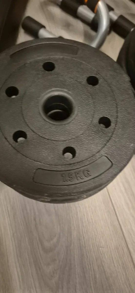 Gym equipment - Image 1