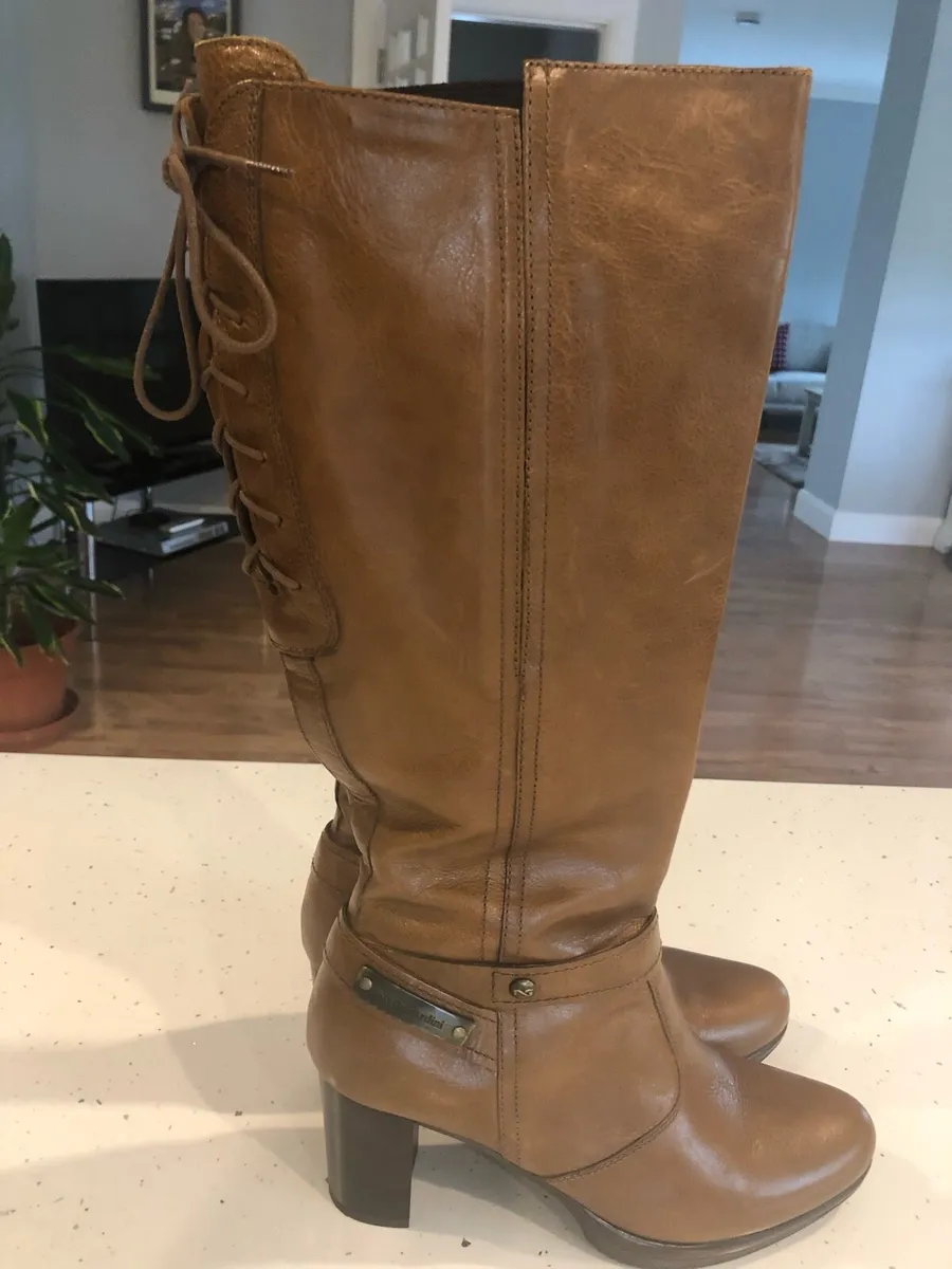 Knee high boots - Image 4