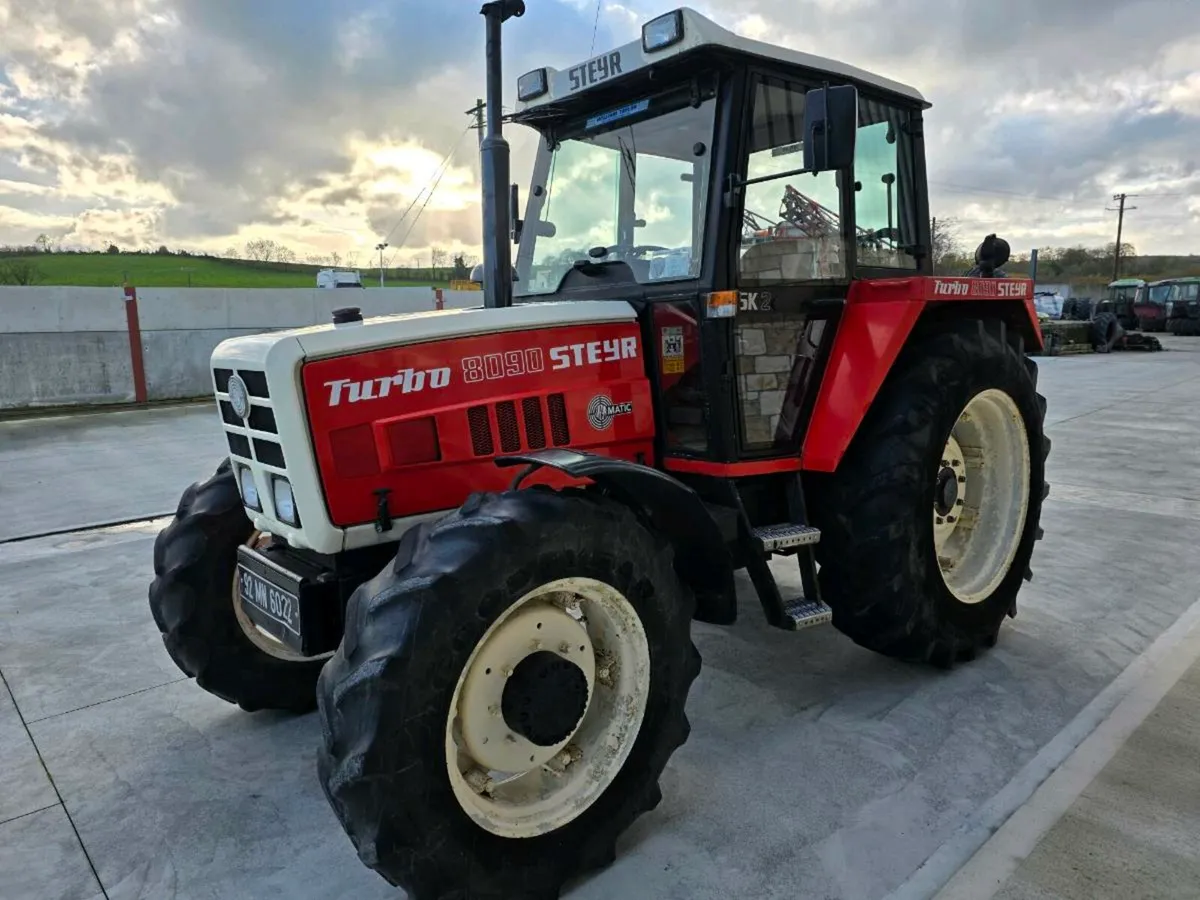 Steyr 8090 40k tractor - Image 2