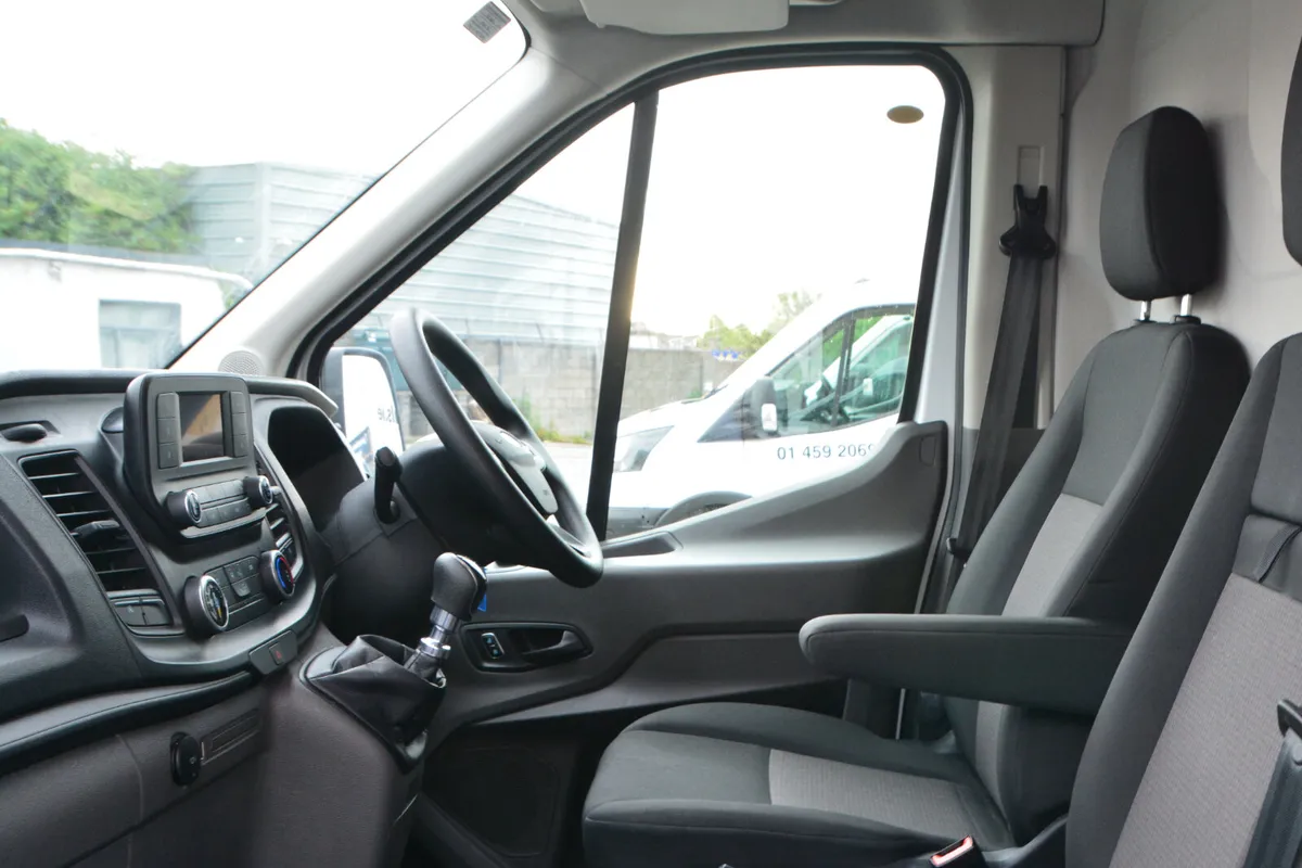 Ford Transit LWB Med Roof - Full Service history - Image 4