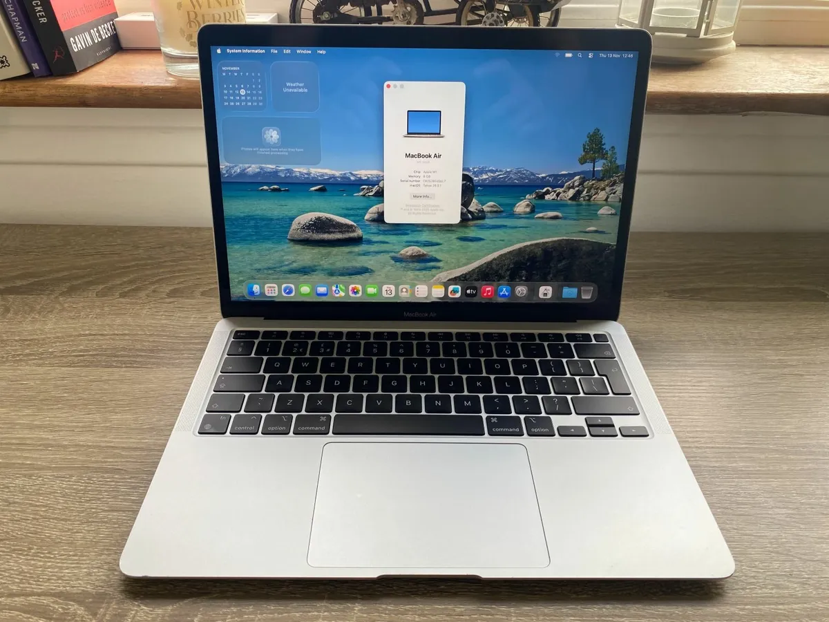 Apple MacBook Air 13inch 2020 M1 | 256GB | 8GB - Image 1
