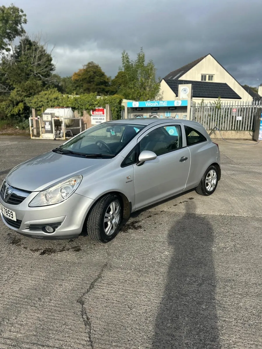 Vauxhall Corsa 2010 - Image 2
