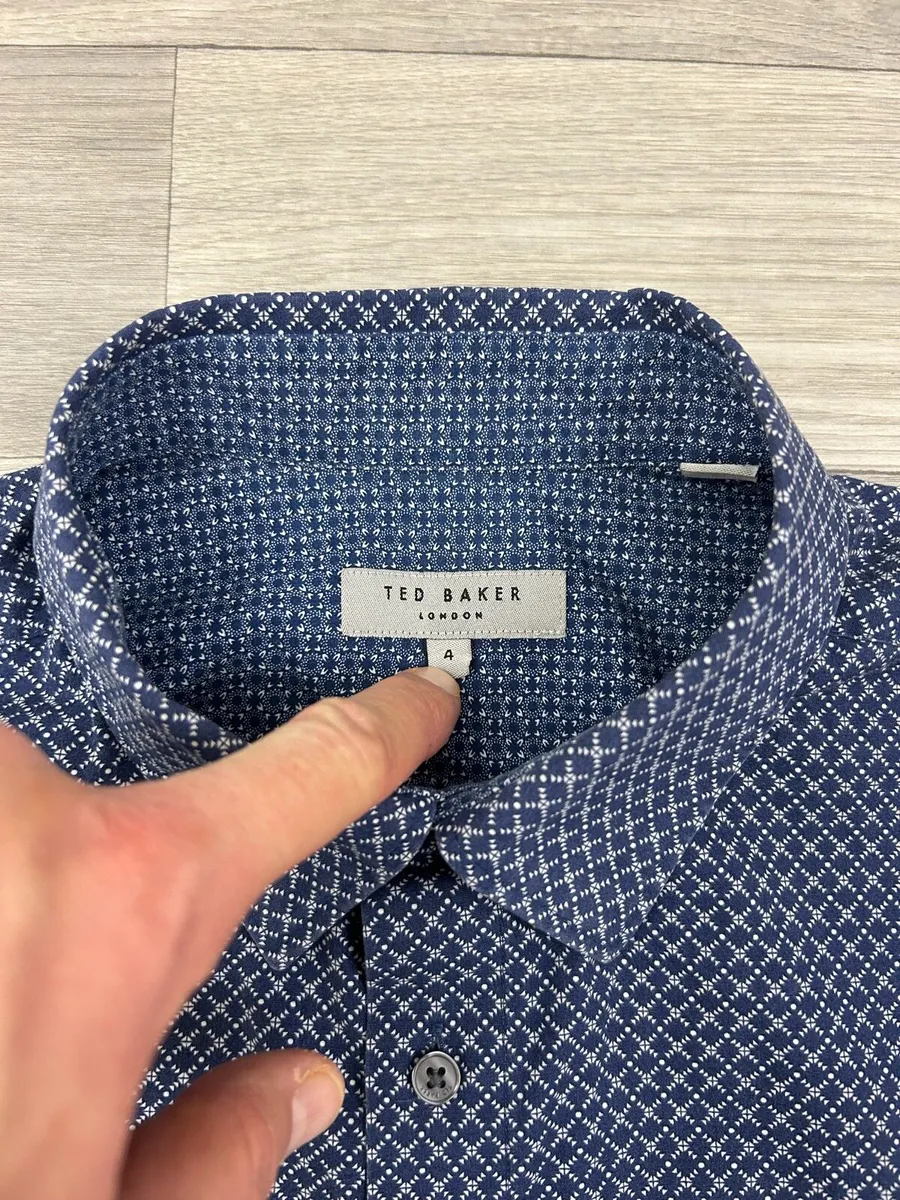 Ted Baker Button Down Patterned Shirt Mens Medium - Image 3