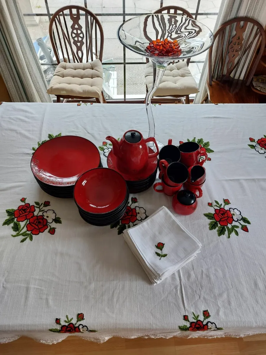 Christmas Dinner Set - Image 3