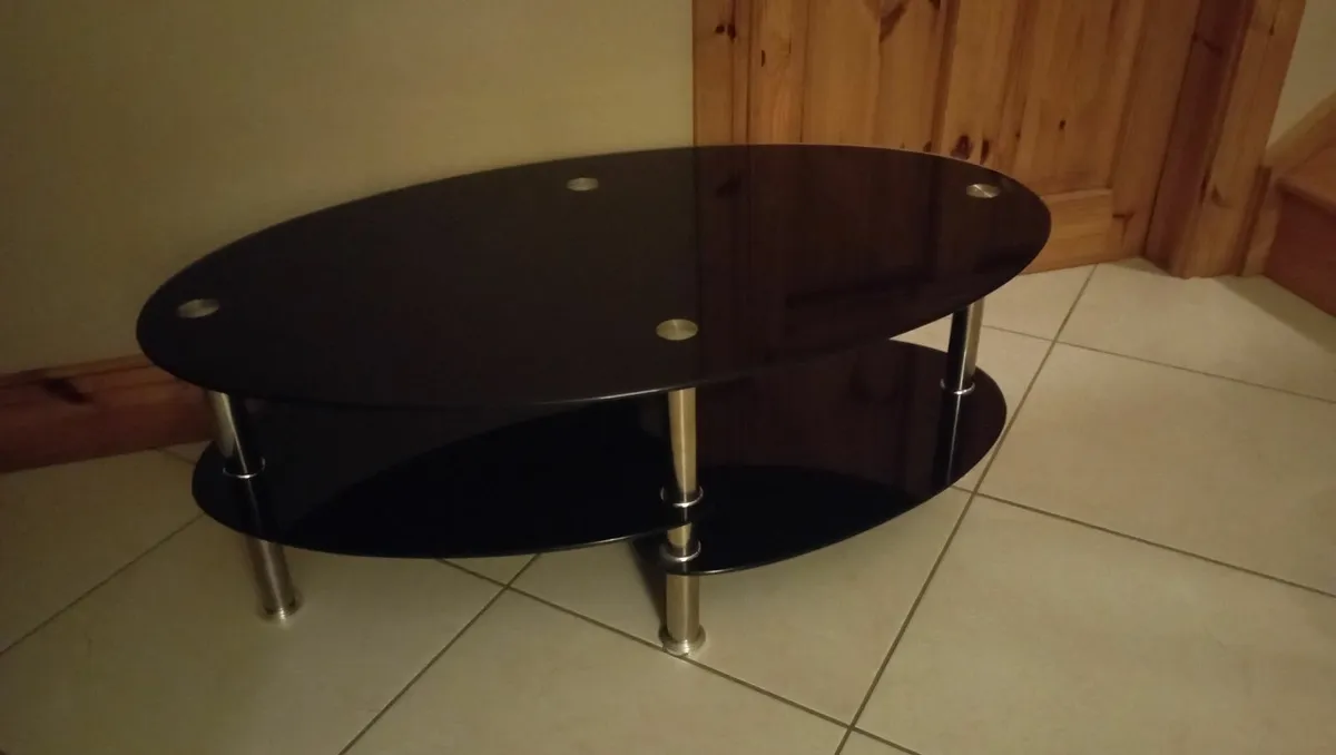 Tv Stand (Free to take away) - Image 2