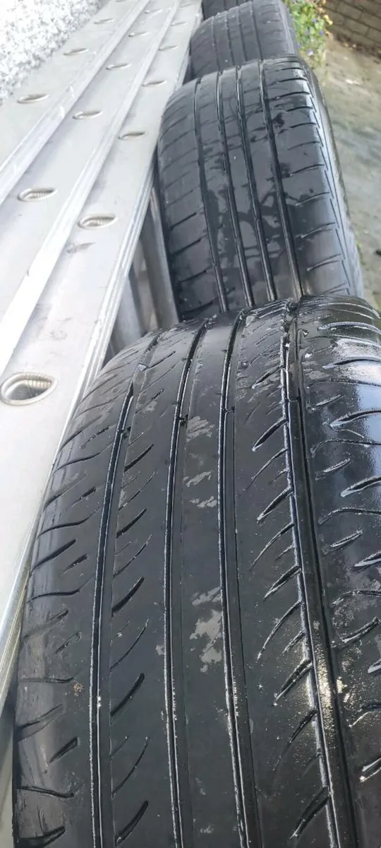 Toyota Avensis Alloys - Image 2