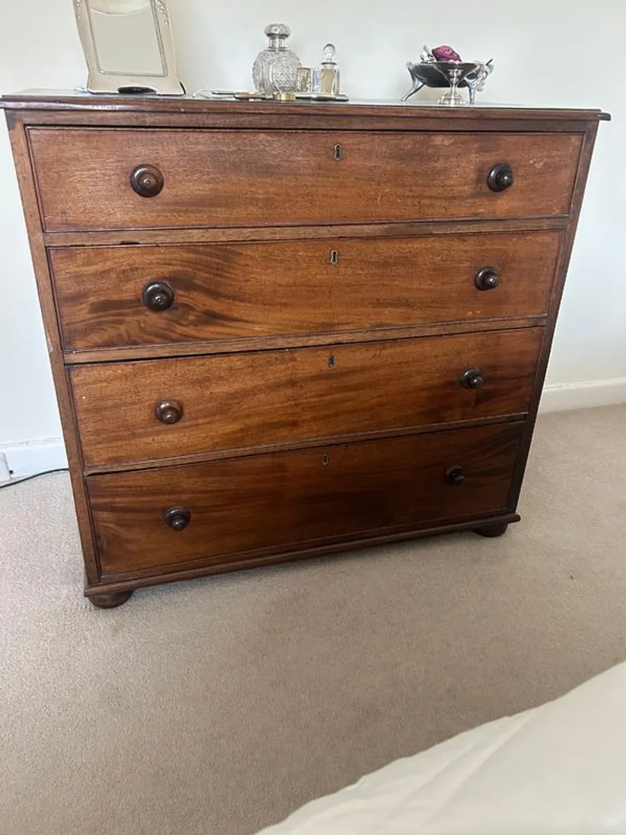 Chest of drawers - Image 3