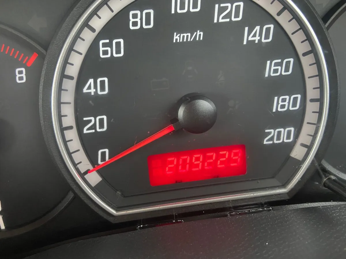 Suzuki Swift 2007 - Image 4