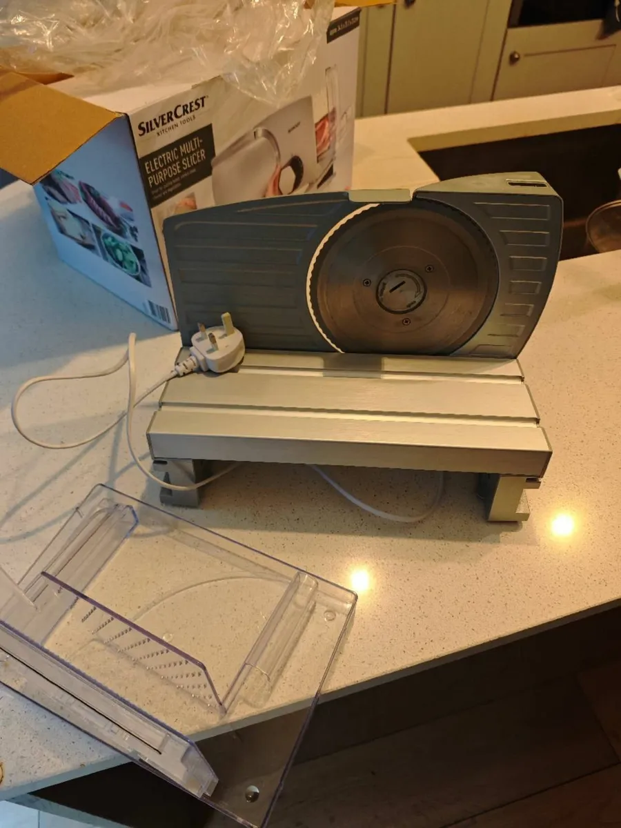 Silver crest electric muti-purpose slicer Dublin18 - Image 1