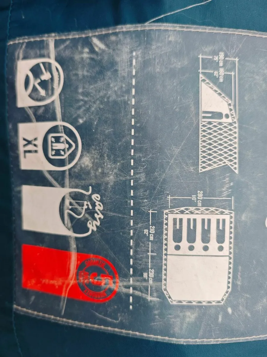 Quechua Air Seconds 4.1 XL Inflatable Camping Tent - Image 4