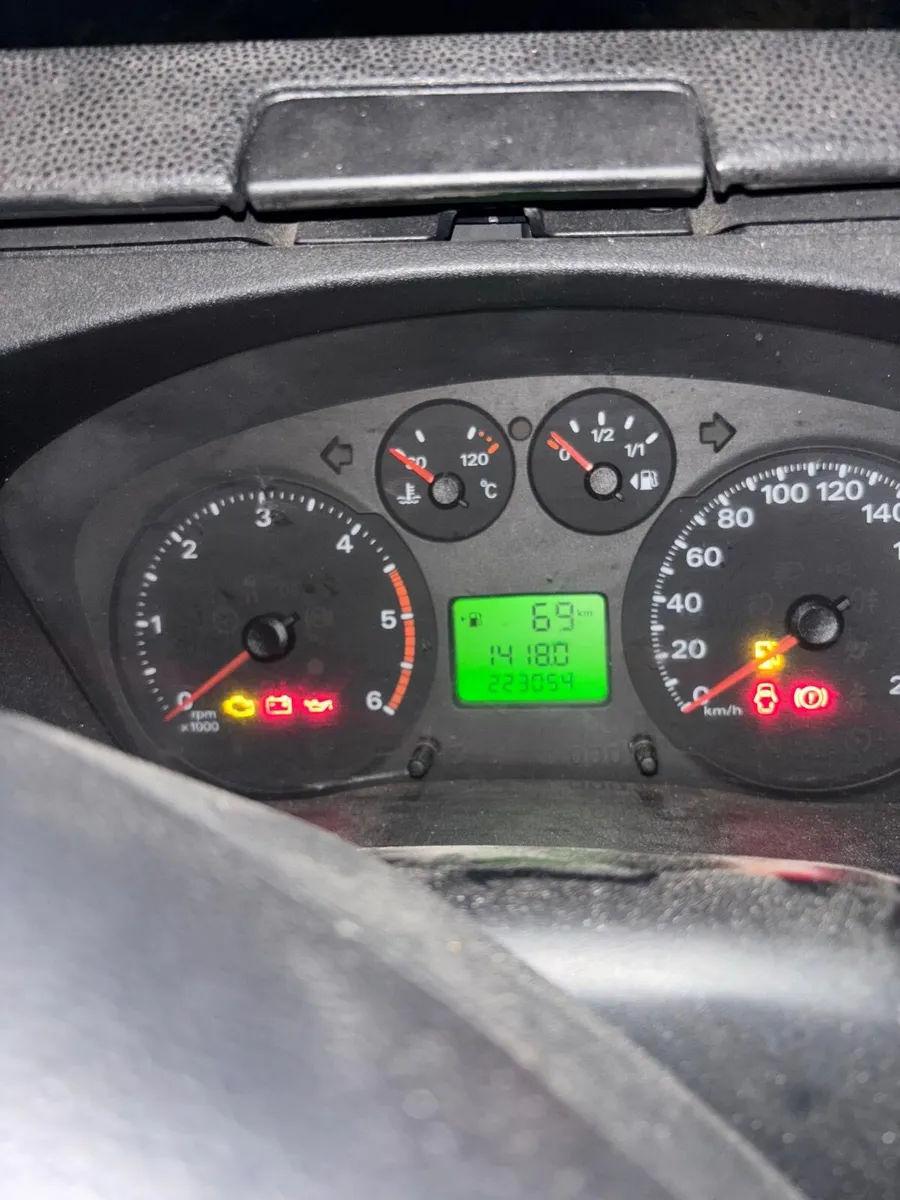 Ford Transit - Image 4