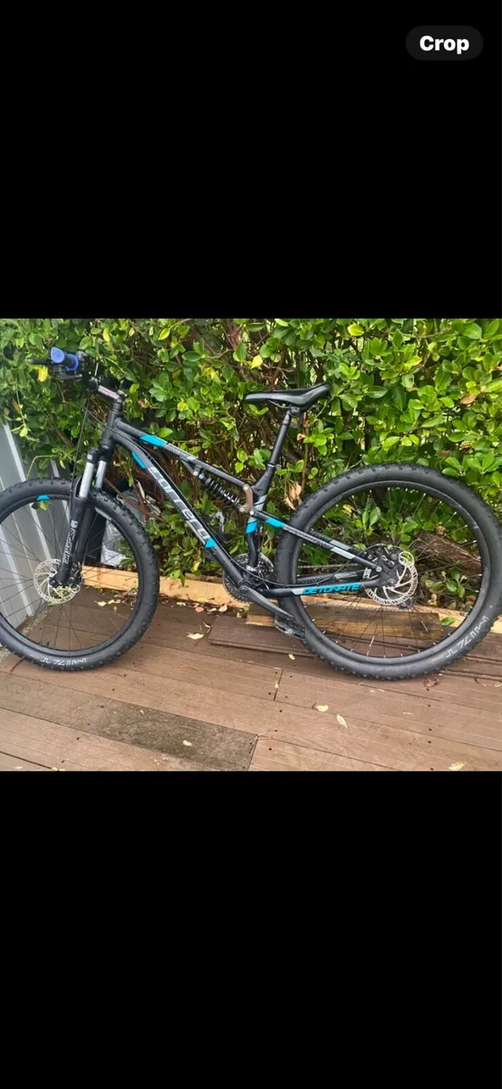 Carrera Detonate 27,5 inch wheels - Image 1