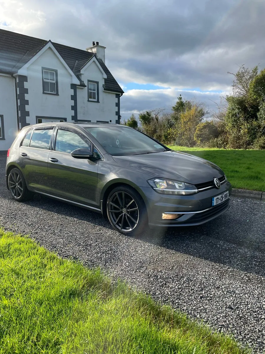 VW Golf - Image 2