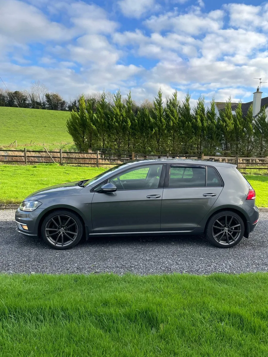 VW Golf - Image 3