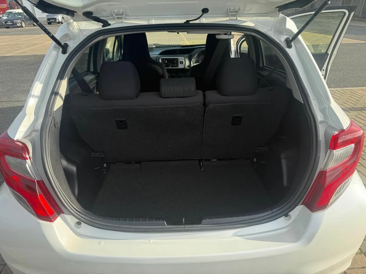 Toyota Vitz 2015 LOW KMS only 45k - Image 3