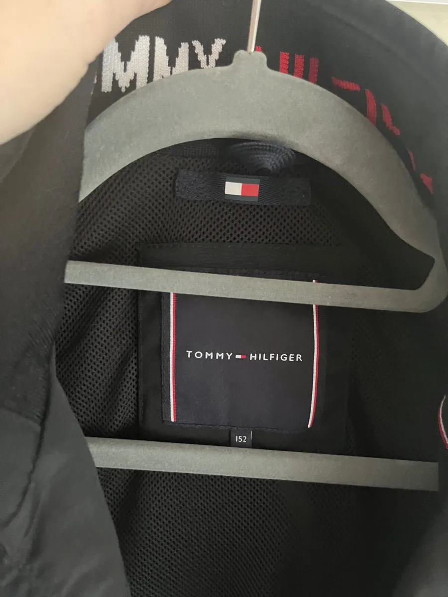 Tommy Hilfiger boys jacket - Image 2