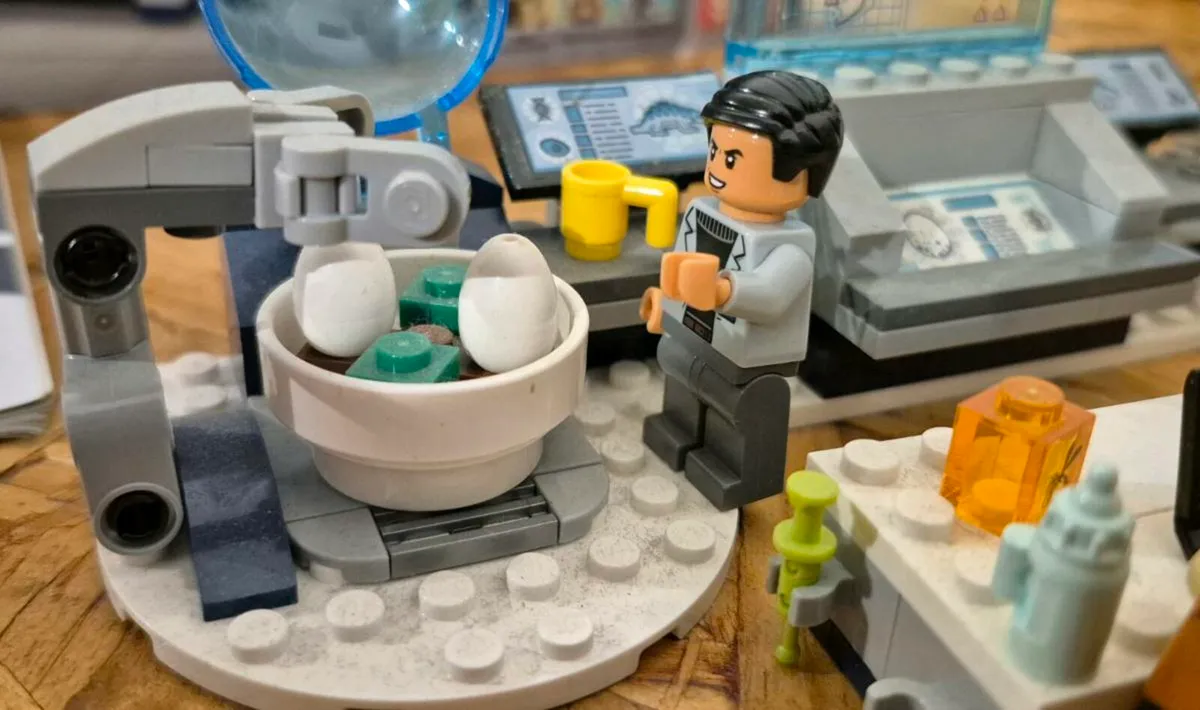 Lego Jurassic World - Image 3
