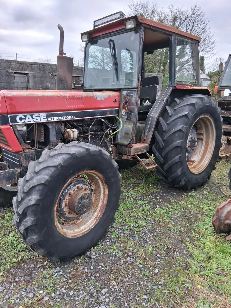 Case 885L for parts - Image 1