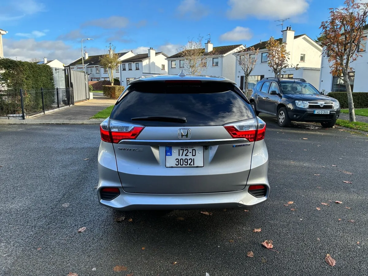 2017 Honda Shuttle 1.5petrol Hybrid Nct and tax - Image 2