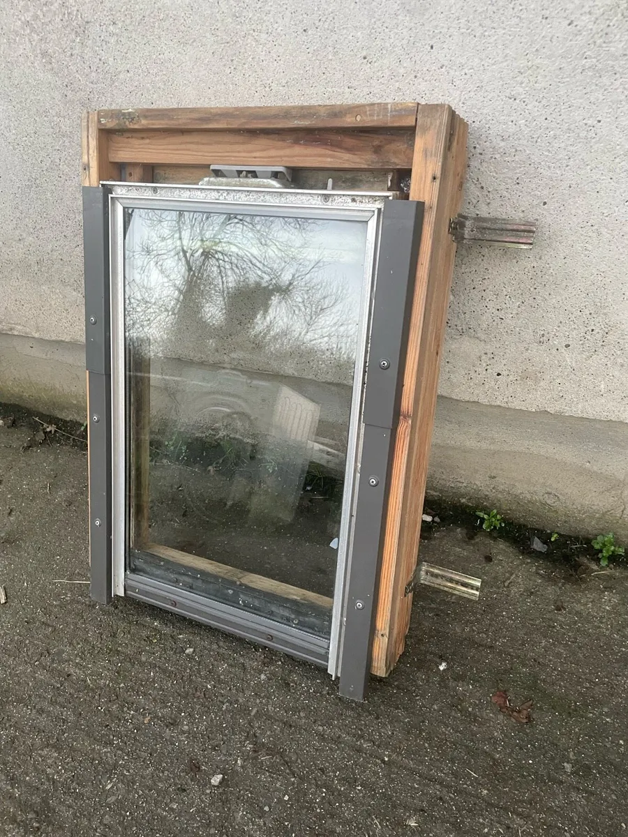 Velux window - Image 2