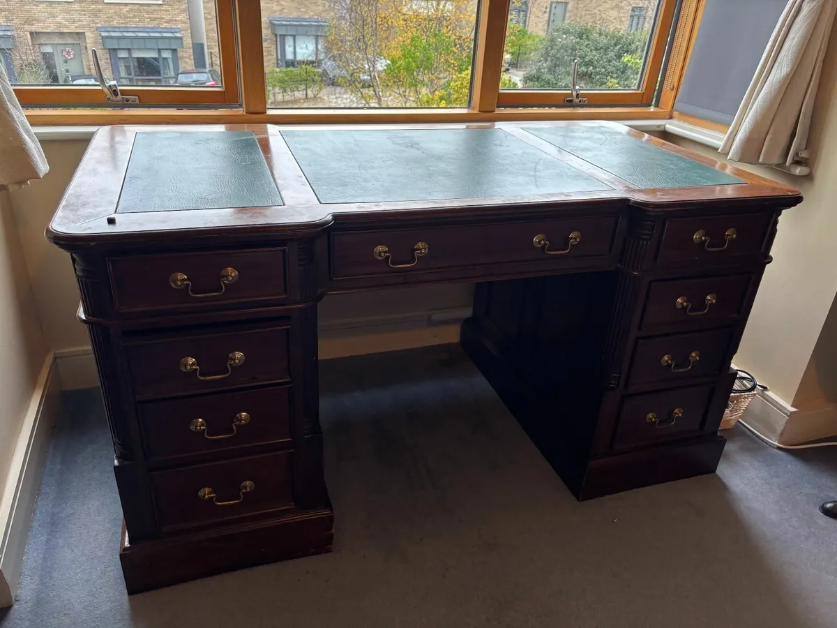 Leather topped Partners Desk - Image 2
