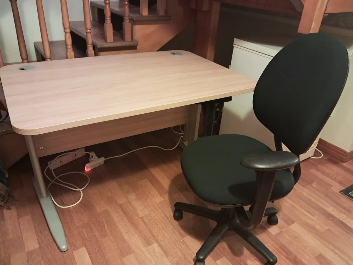 Computer Beech desk and ergonomic chair