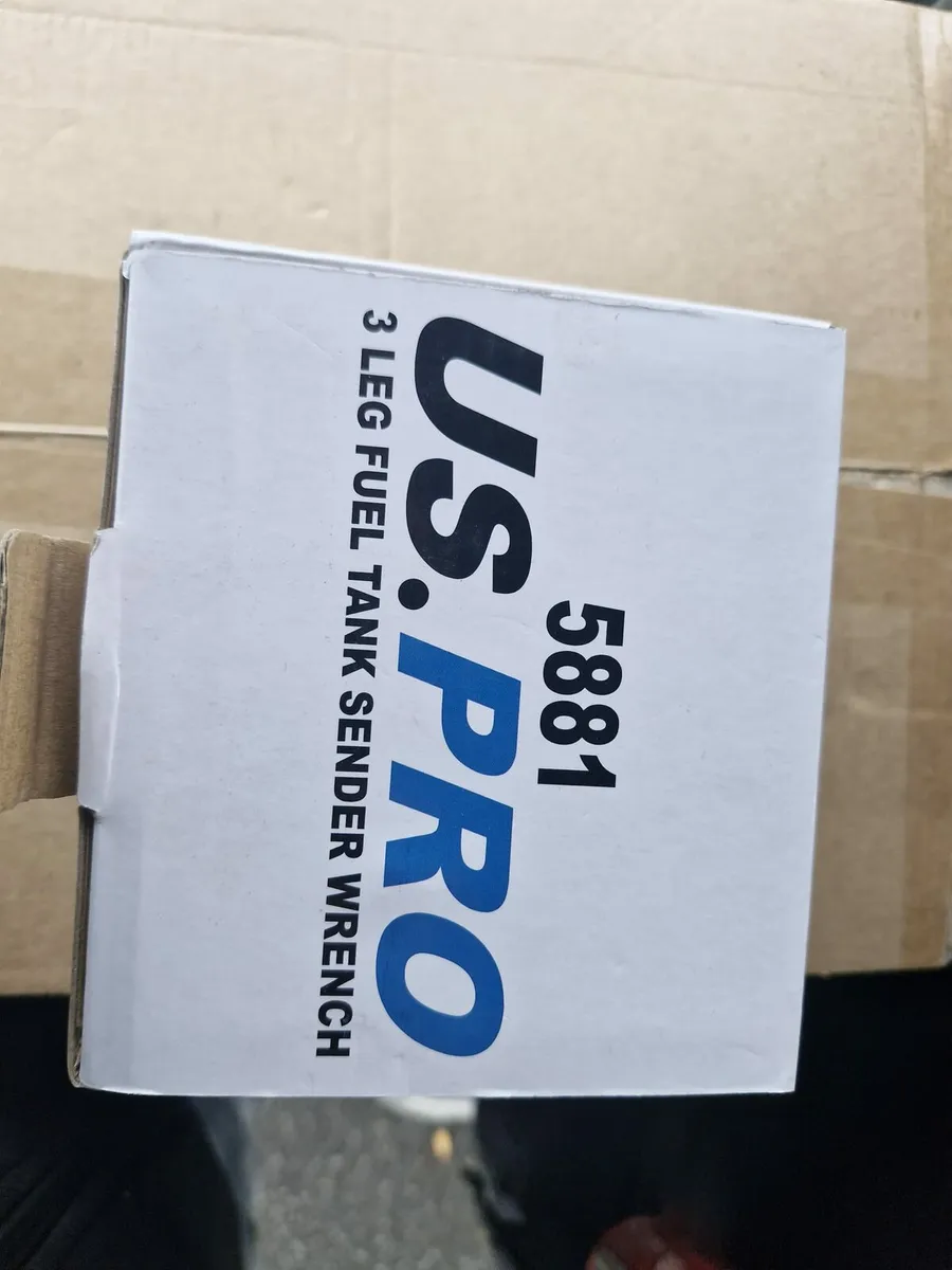 Fuel tank sender wrench - Image 1