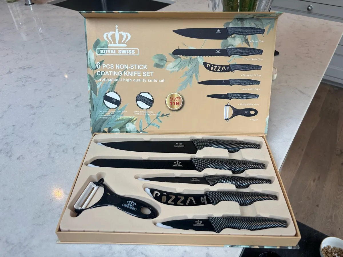 New in box Royal Swiss 6-piece knife set - Image 3
