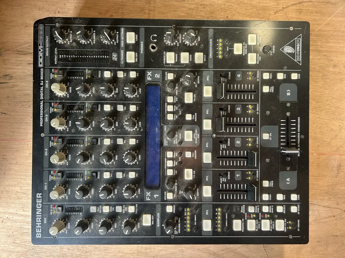 Behringer Mixer inuke amp - Image 3