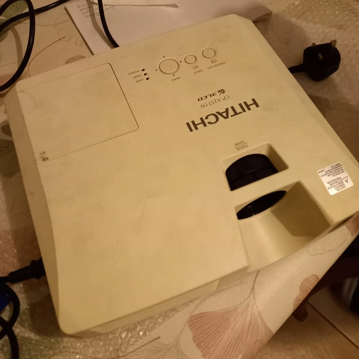 Hitachi   Projector CPX25 - Image 2