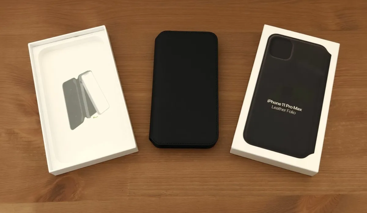 iPhone 11 Pro Max Leather Folio Case – Black (Mod - Image 3
