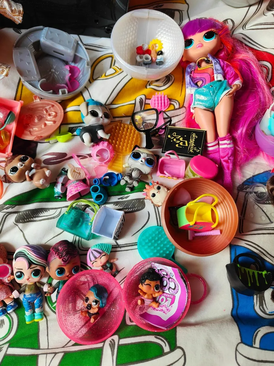 Lol doll house/ camper/ dolls - Image 4