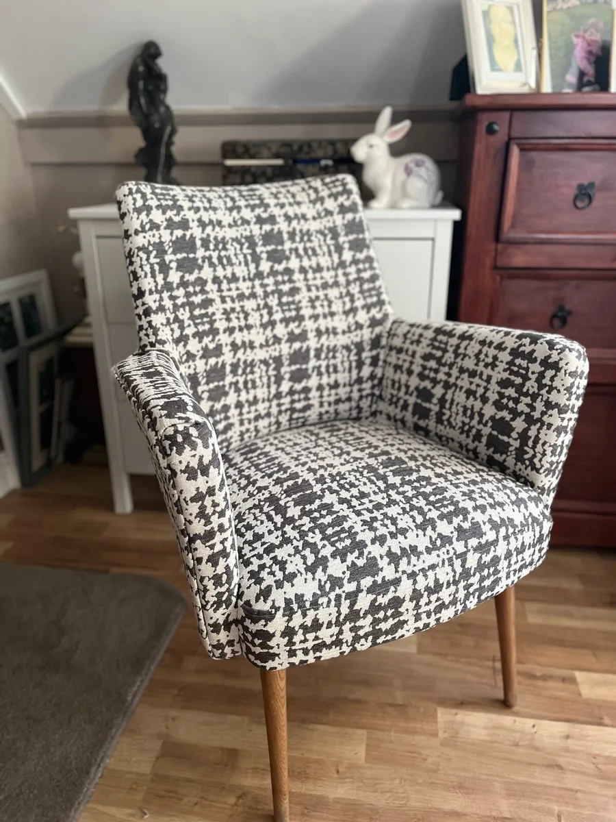 occasional chair - Image 4