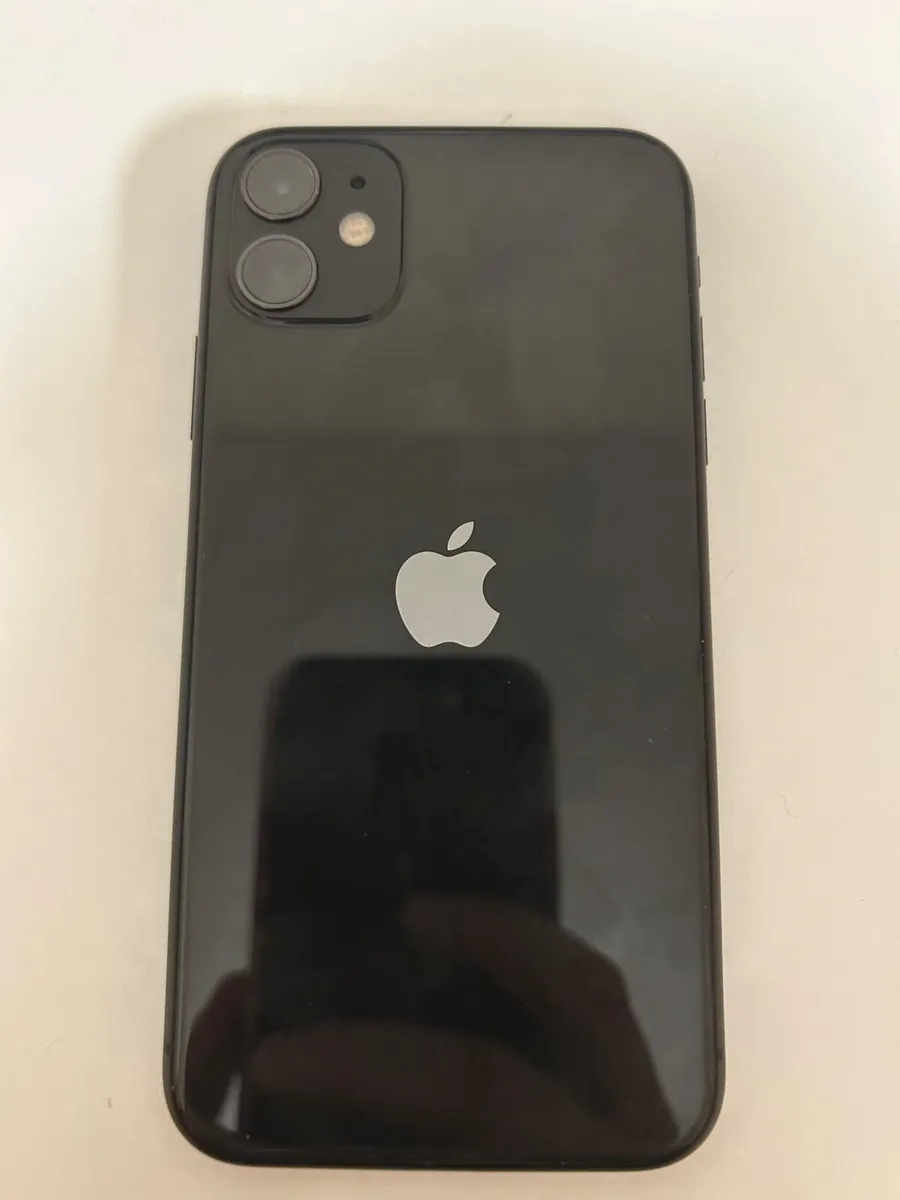 Apple iPhone 11 (Like New) - Image 4