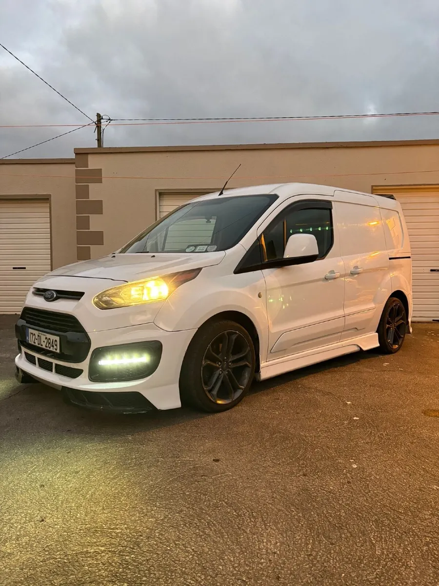 Ford Transit 2017 - Image 1