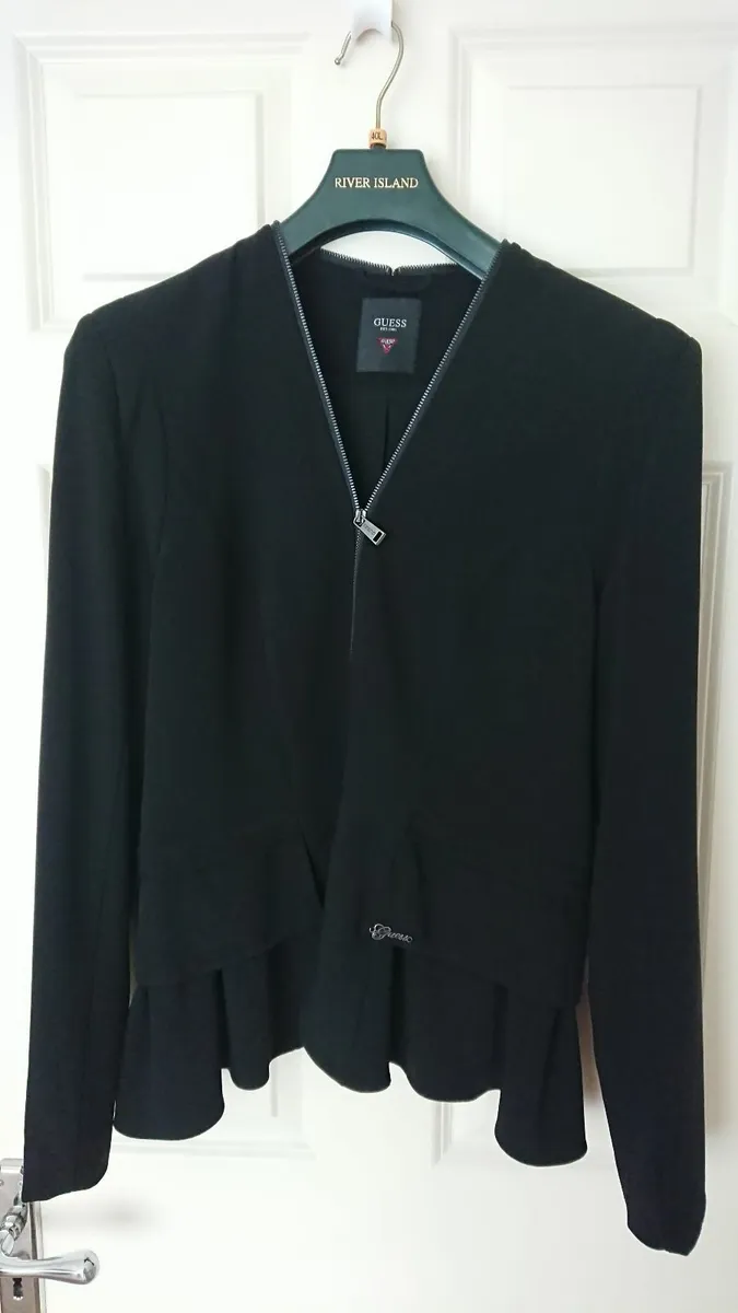 Genuine Guess jacket UK 12 - Image 1