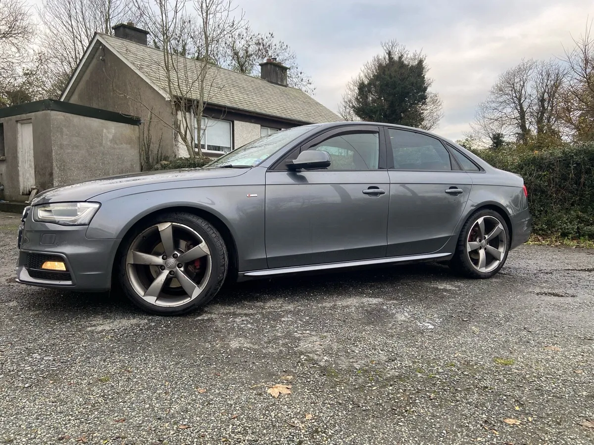 Audi A4 Sline Black Edition - Image 3