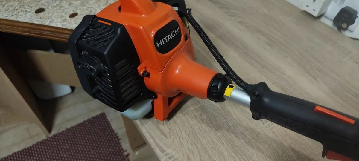 Strimmer for Sale (Like New) - Image 1