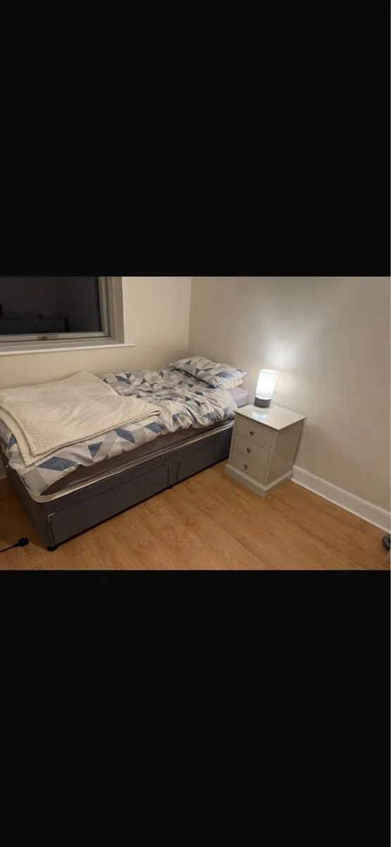 Divan mattress and bed - Image 1