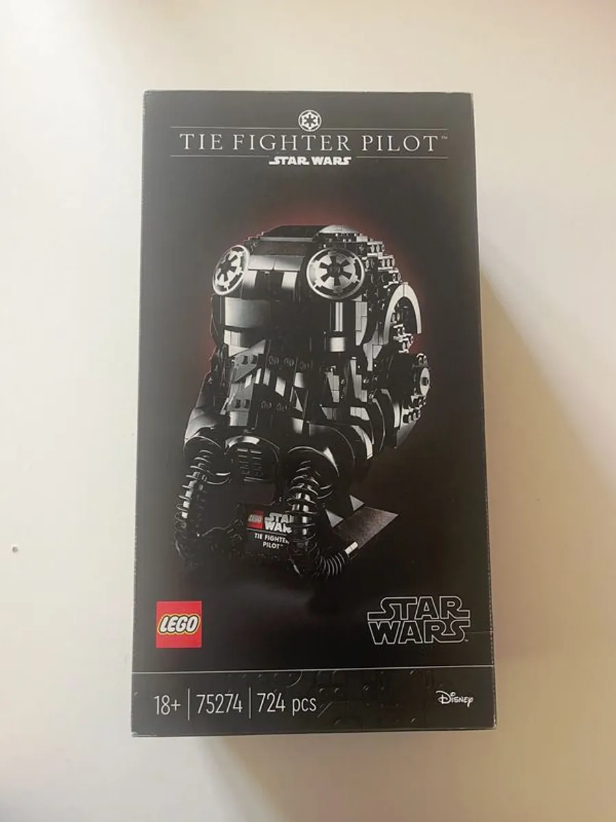 Lego Star Wars Tie Fighter Helmet 75274 - Image 1