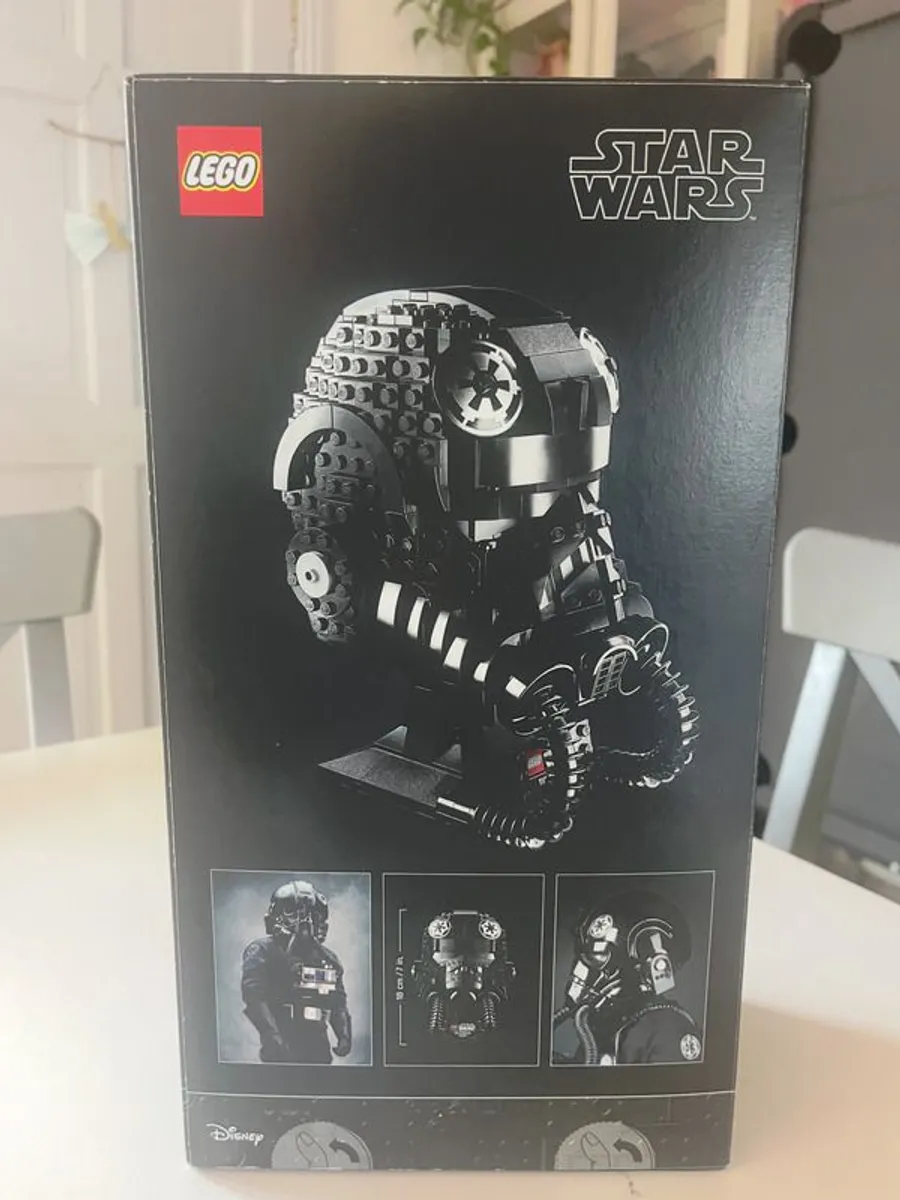 Lego Star Wars Tie Fighter Helmet 75274 - Image 2