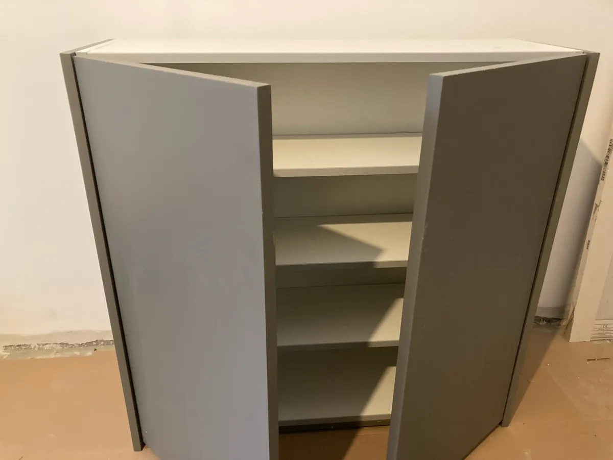 Kitchen/utility room units - Image 1