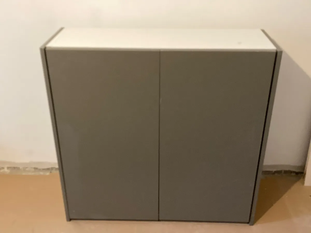 Kitchen/utility room units - Image 4